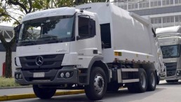 Caminhão Compactador de Lixo - Mercedes-Benz - Portal Governo