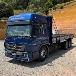 Caminhão Carroceria - Mercedes-Benz - Atego 1419