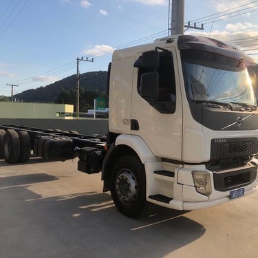 Caminhão Toco - Volvo - VM 290 4x2 - Portal Governo