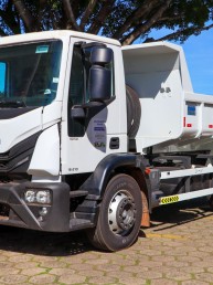 Caminhão Basculante - Iveco - Tector 27-320 6x4 - Portal Governo
